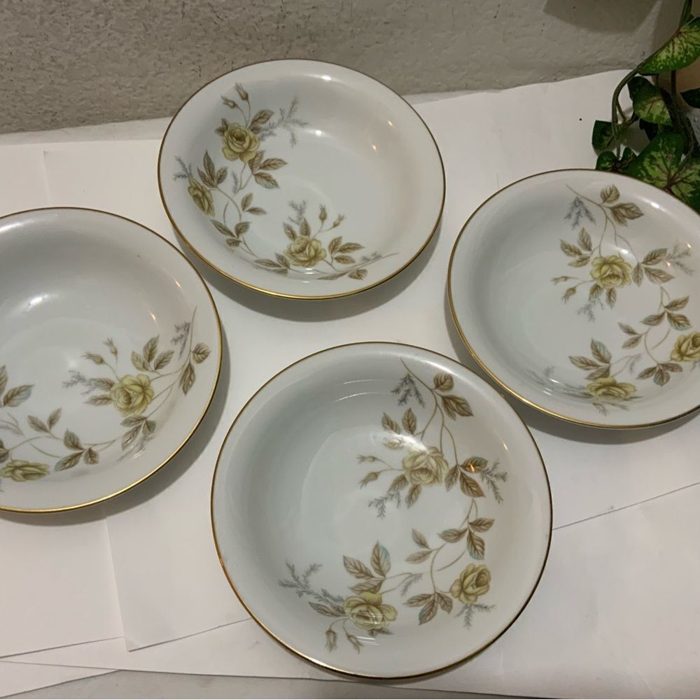 Noritake 5511 Salad Soup Bowls floral gold trimmed  Set 4  Vintage 7.5” G13